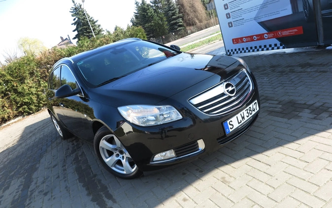 Opel Insignia cena 20990 przebieg: 250000, rok produkcji 2011 z Zabłudów małe 529